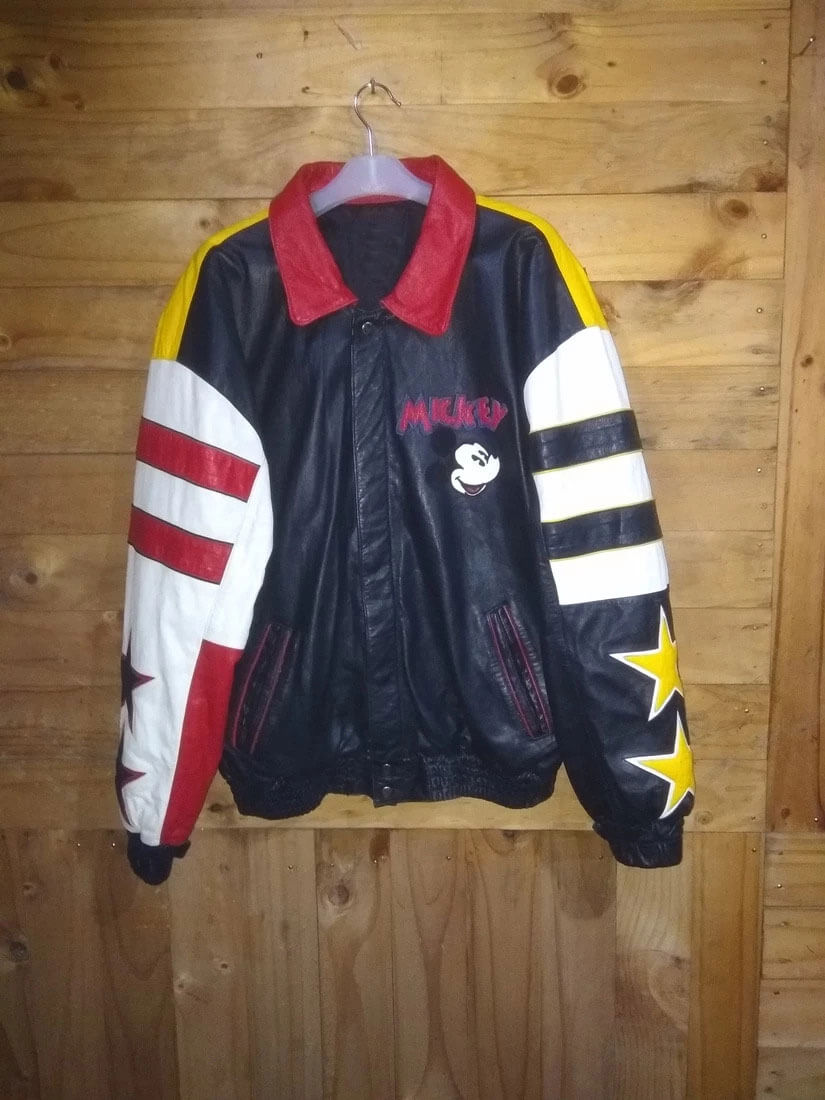 Vintage 1990s Buffalo Bills NFL Leather Varsity Jacket / Fall Outerwea –  LOST BOYS VINTAGE