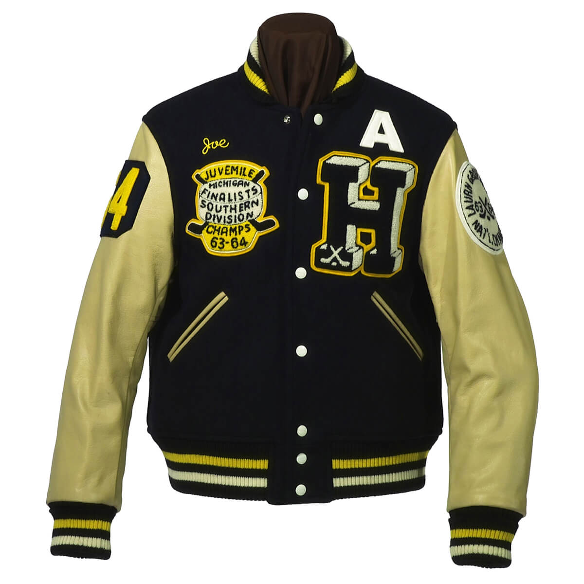 2022 Womens Oversized Varsity Outfit Jaket Baseball Crop Racing Bomber  Style With Letterman Logo, Cyber Y2K Print Perfect For Winter And Autumn  Streetwear From Mantle, $24.11 | DHgate.Com