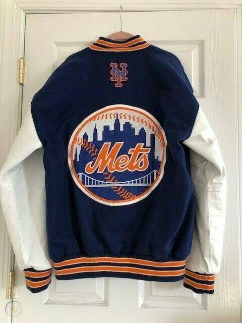Vintage. New York Mets Button Down Shirt 