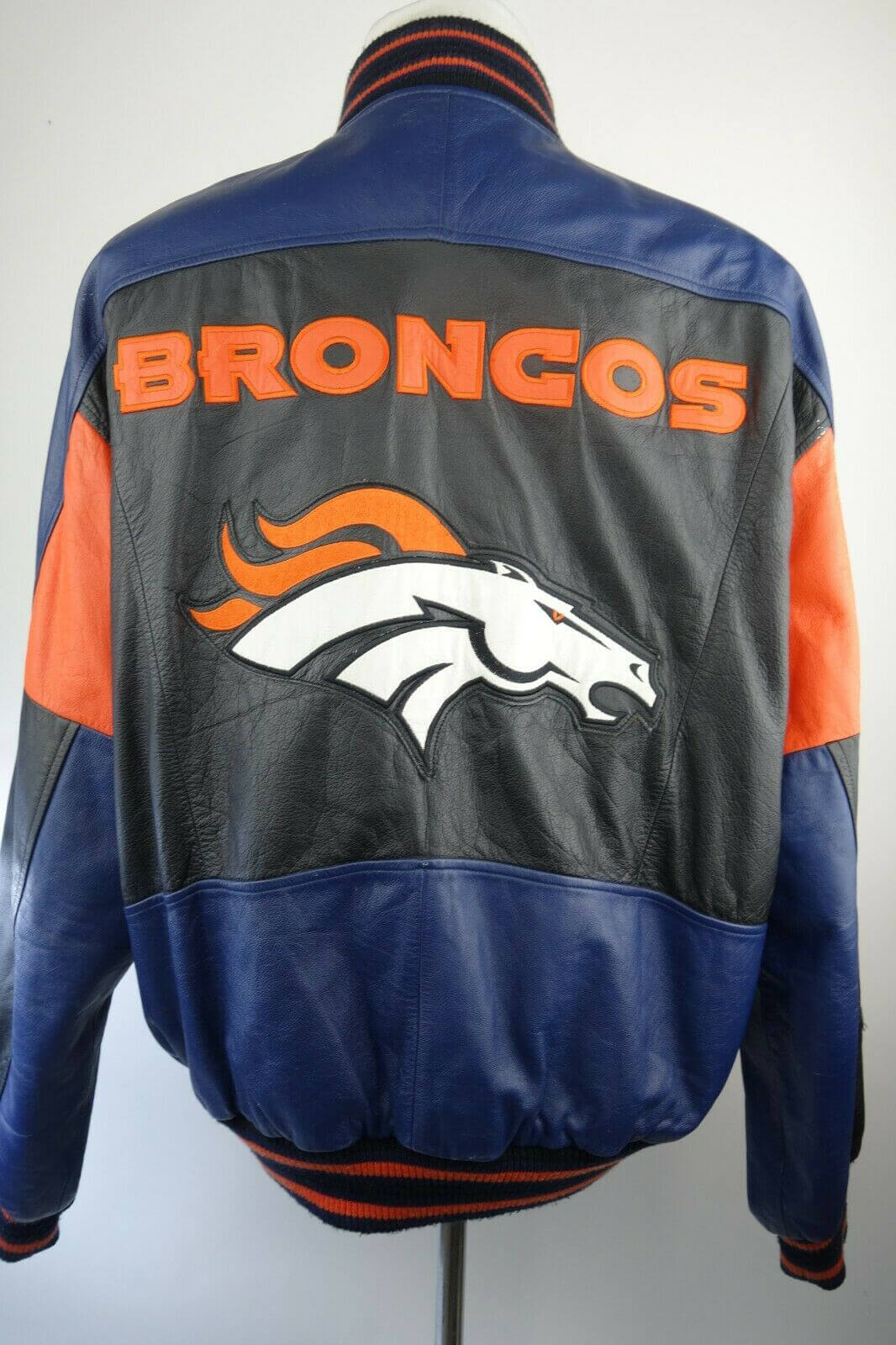 NFL TEAM APPAREL OFFICIAL DENVER BRONCOS SUEDE LEATHER BOMBER JACKET XL  VINTAGE