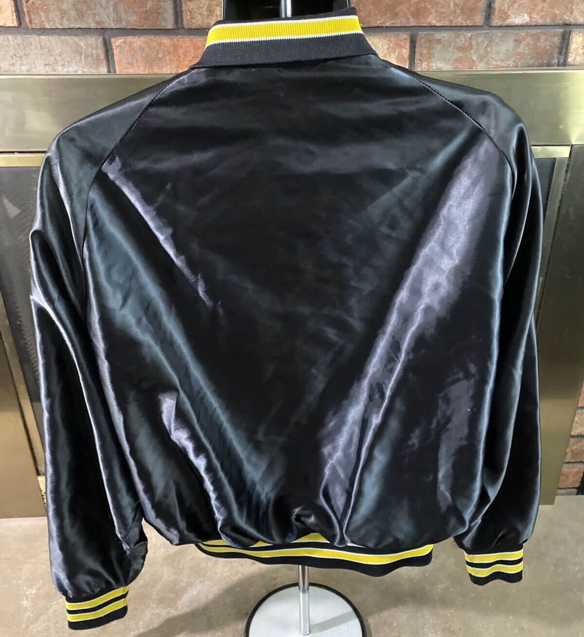 Pittsburgh Pirates Archives - Maker of Jacket