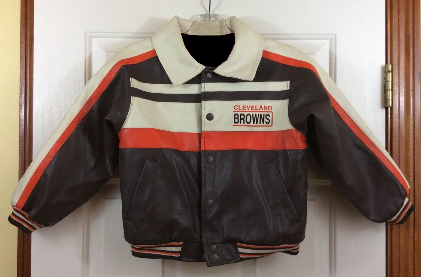 Maker of Jacket NFL Cleveland Browns Vintage Football Leather