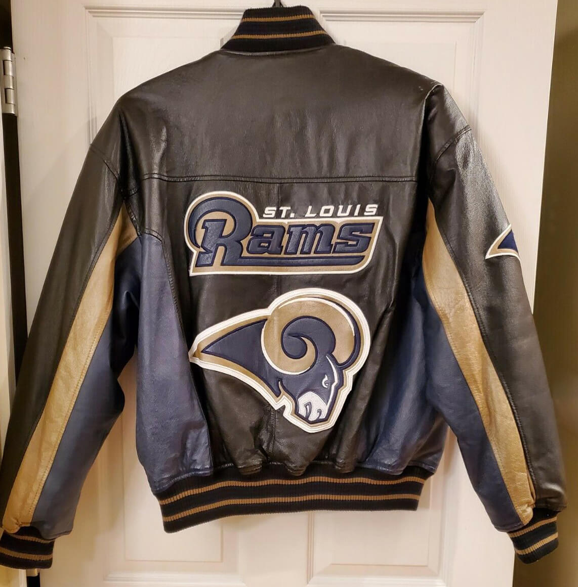 Amazing St. Louis Rams Classic NFL Logo Genuine Leather Coat + FREE  Shipping!