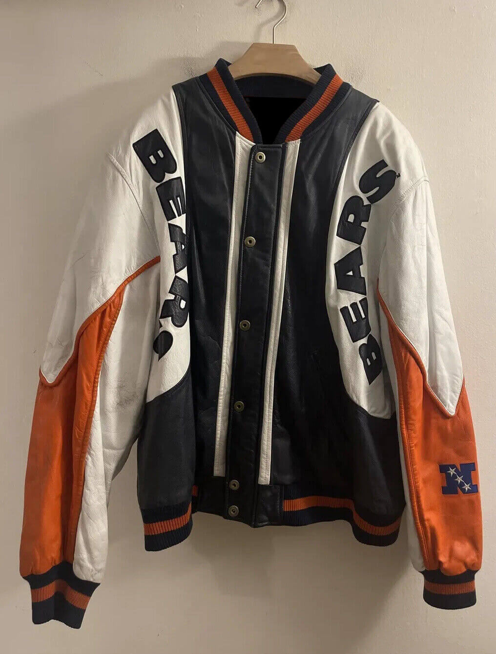 Maker of Jacket NFL Chicago Bears Vintage Team Leather