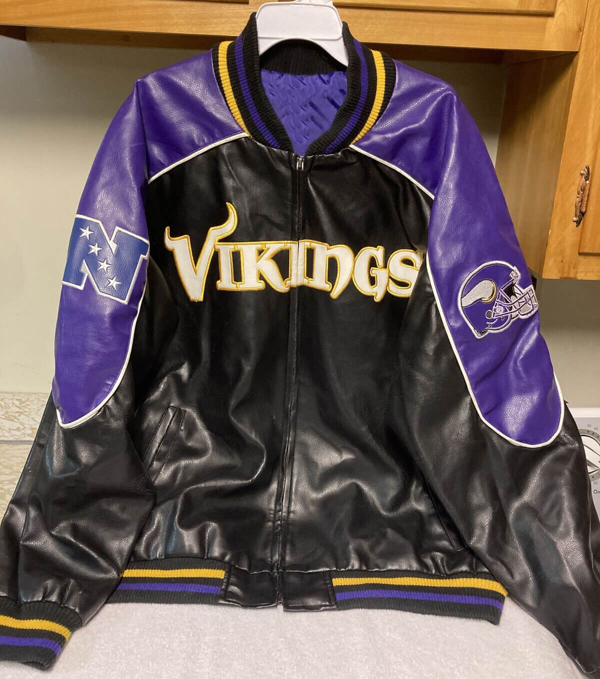 Maker of Jacket Black Leather Jackets Vintage Minnesota Vikings