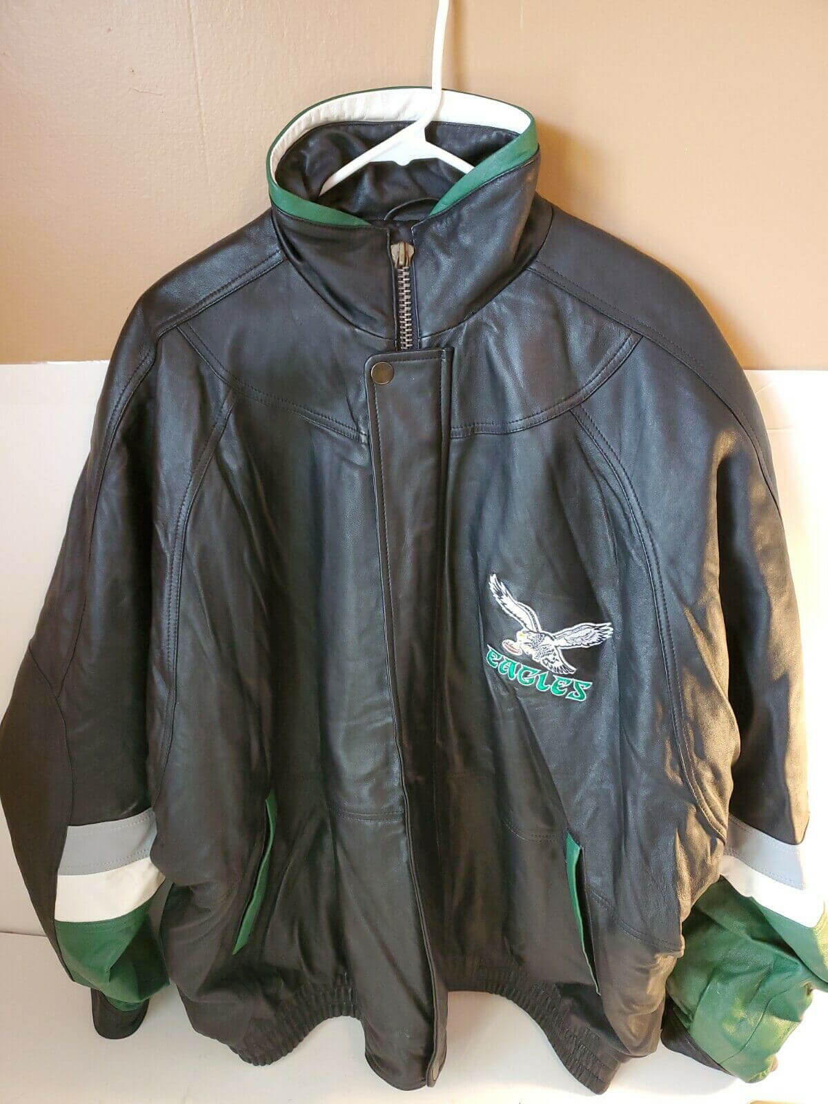 Vintage NFL Philadelphia Eagles Leather Jacket - Maker of Jacket