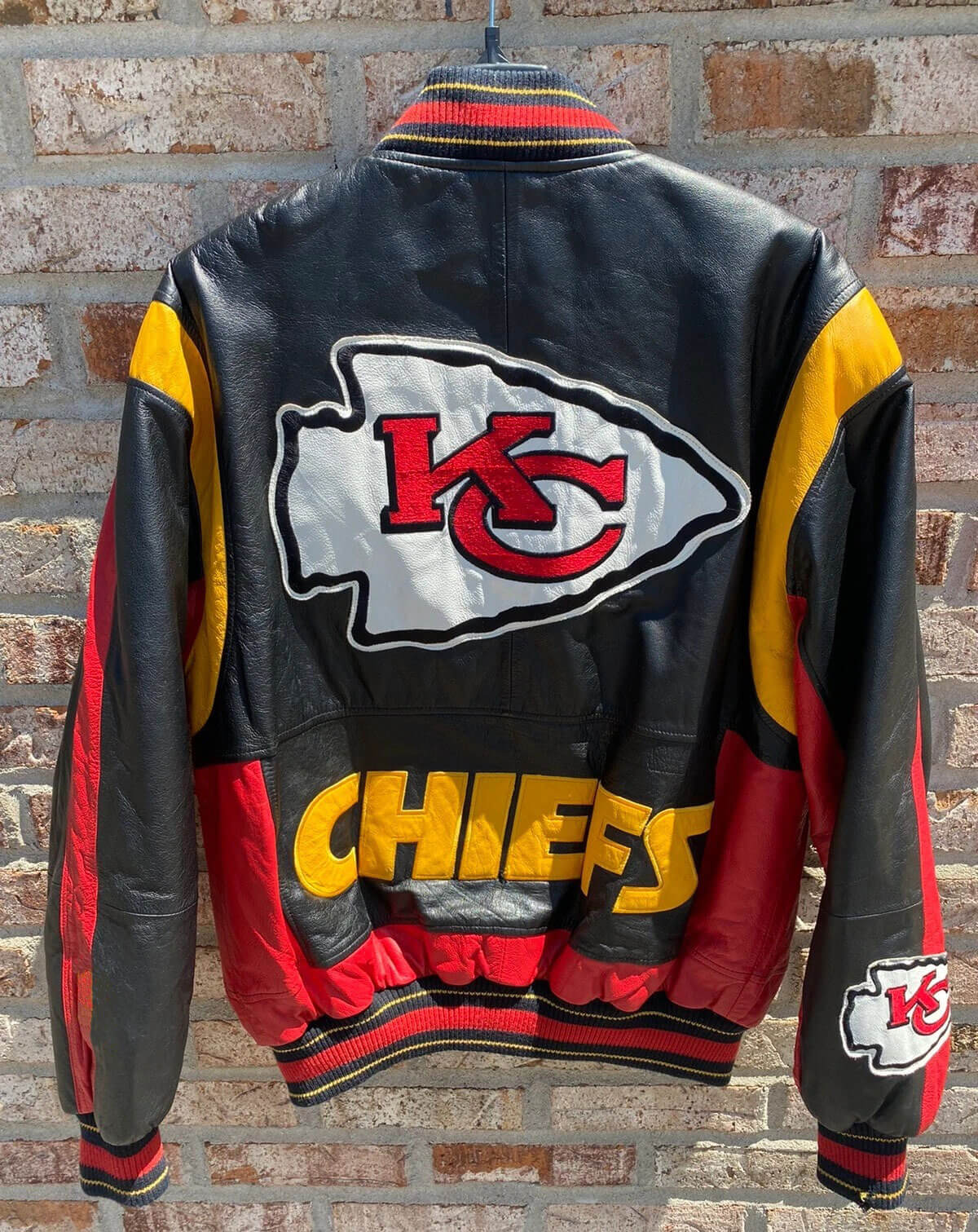 G-III Vtg NFL Kansas City Chiefs Leather Jacket - Maker of Jacket