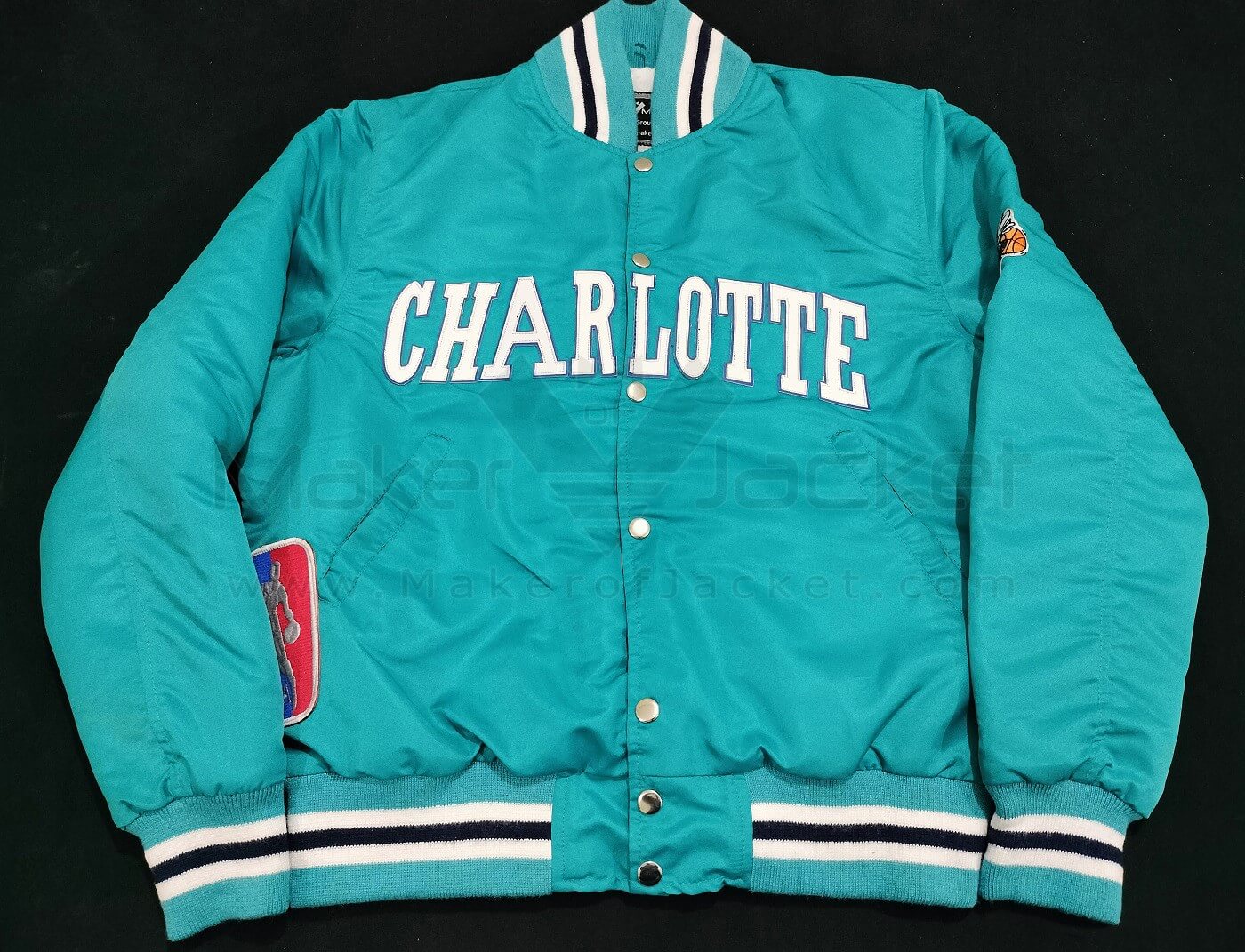 Maker of Jacket NBA Teams Jackets Charlotte Hornets Vintage Size Men's Medium